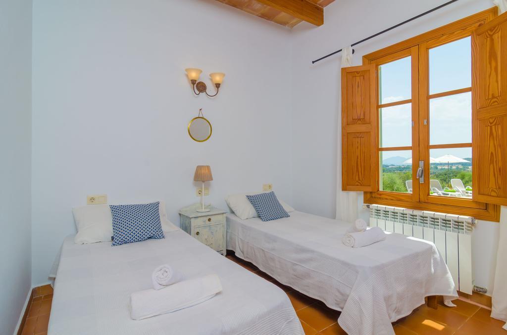Son Mora Villa Porreres Exterior photo
