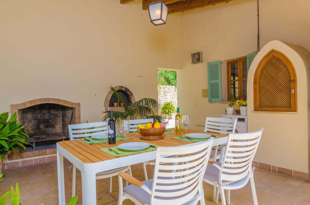 Son Mora Villa Porreres Exterior photo